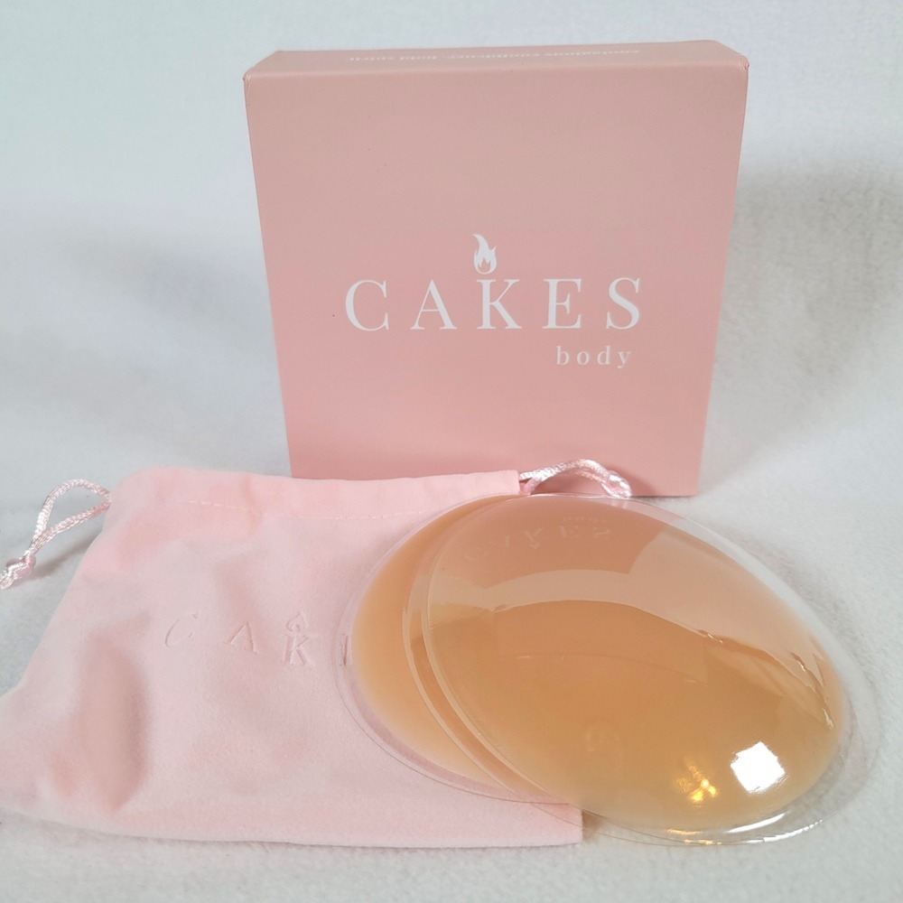 CAKES body Womens Nipple Covers Grippy Round Silicone Size OG Honey Pasties